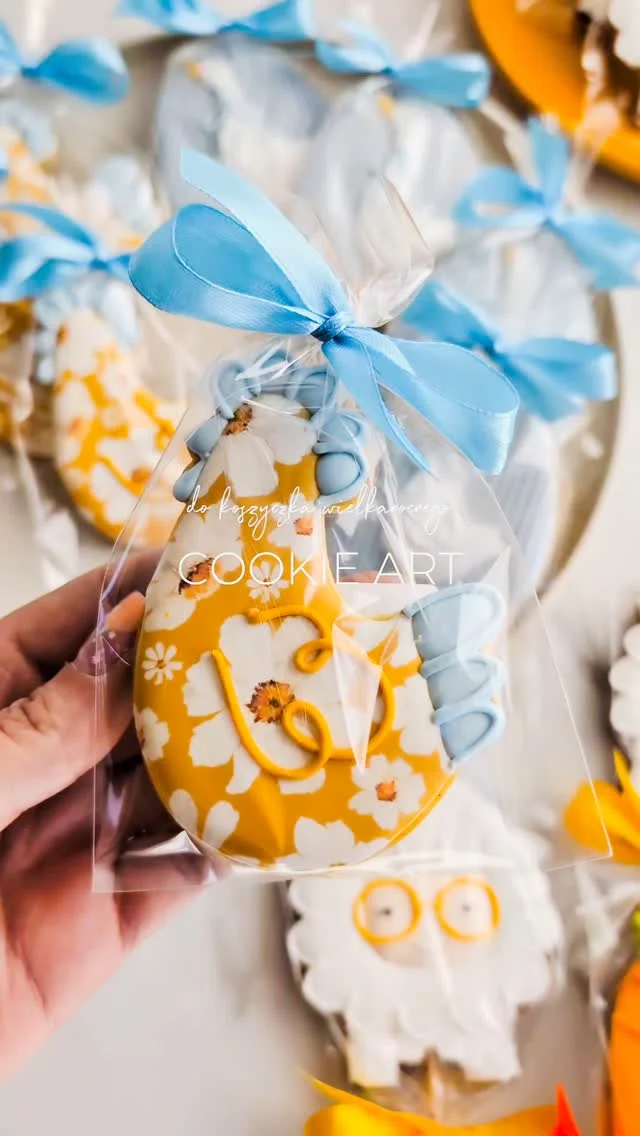 Ciasteczkowe słodziaki polecają się do koszyczka wielkanocnego 🐣🐑🌼

Zamówisz je na stronie www.cookieart.pl 💛 w zakładce sklepu "Wielkanoc" 

Sprawdź koniecznie kolekcję wielkanocną 🐣